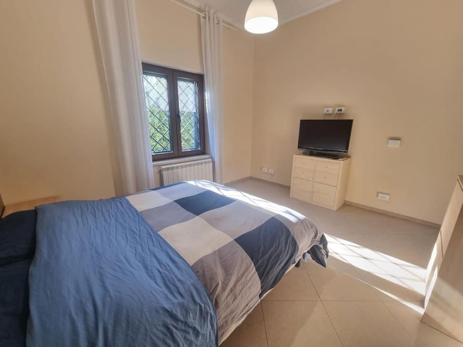 -5 Min From Bus Stop-Free Parking Rome Exterior photo